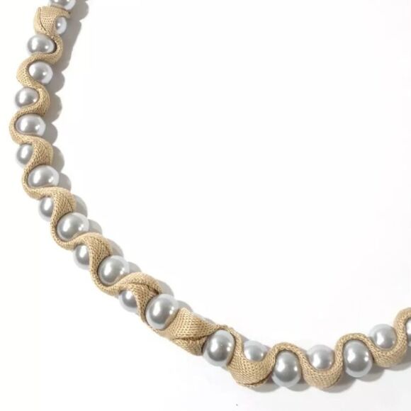 — Lee Angel — Metallic Pearl & Ribbon Necklace - Picture 2 of 7
